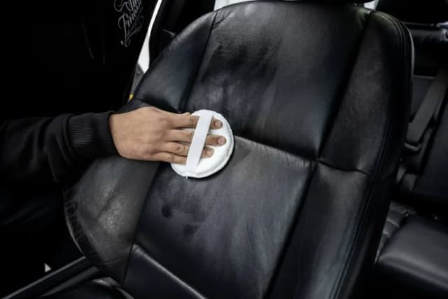 Auto Finesse Hide Conditioner Car Leather Conditioner