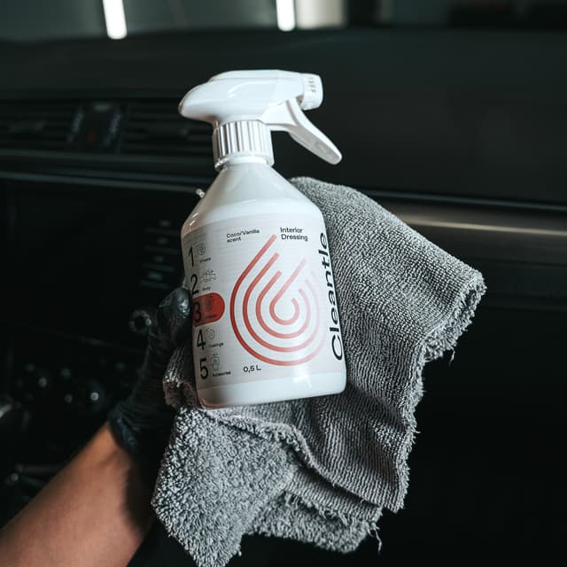 Cleantle Interior Dressing